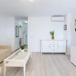 797 Holiday Rentals- Moderno, Centrico Y Espacioso Estudio Benalmadena